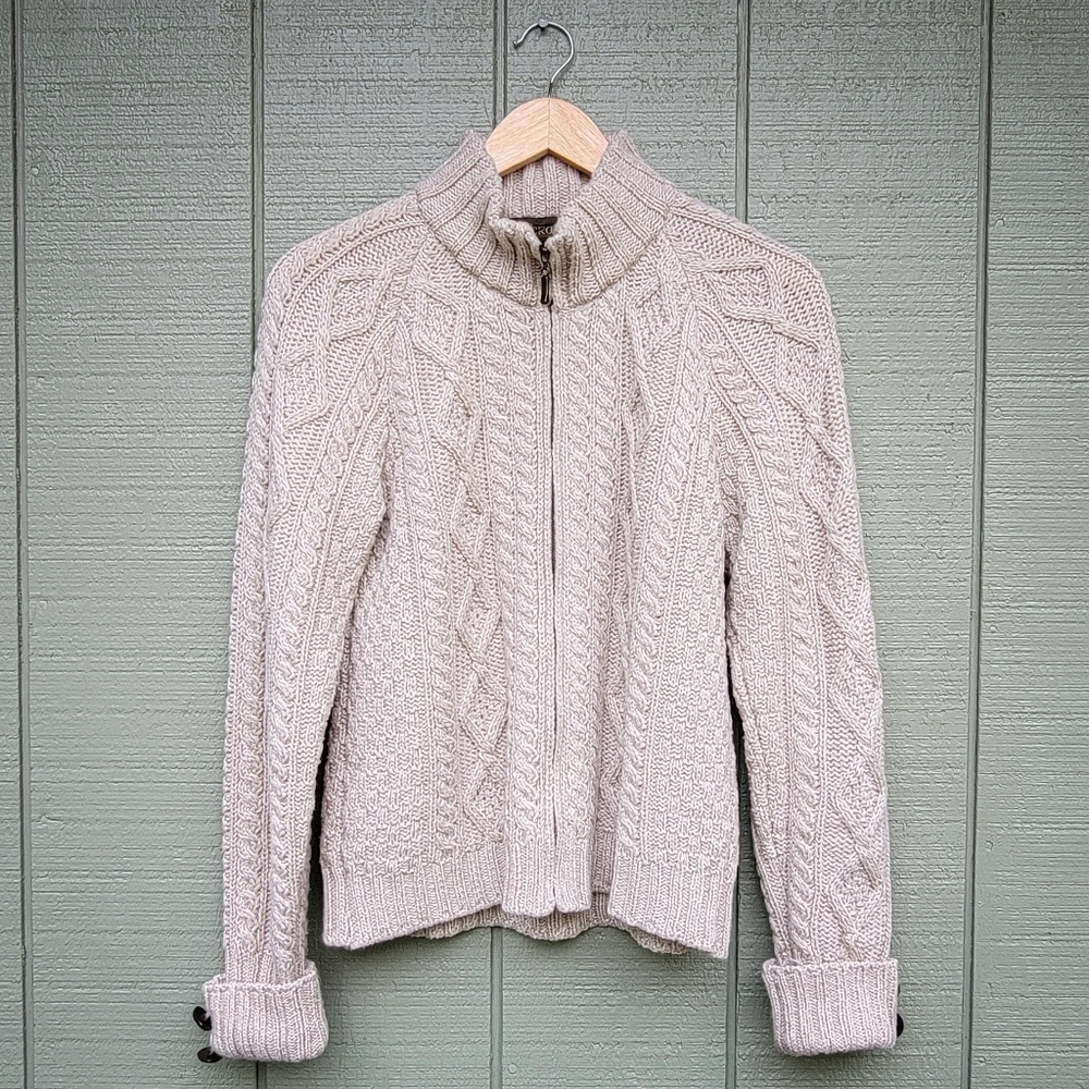 Inis Craft Irish 100% Merino Wool Cable Knit Zip